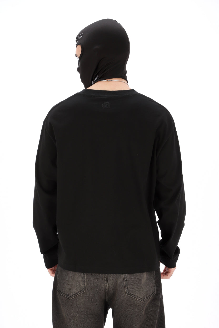 REMERA NEGRA MANGA LARGA