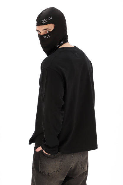 REMERA NEGRA MANGA LARGA