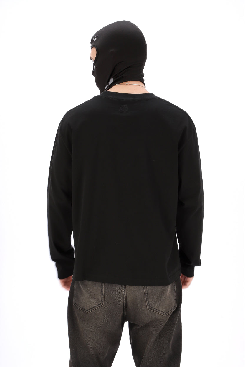 REMERA NEGRA MANGA LARGA