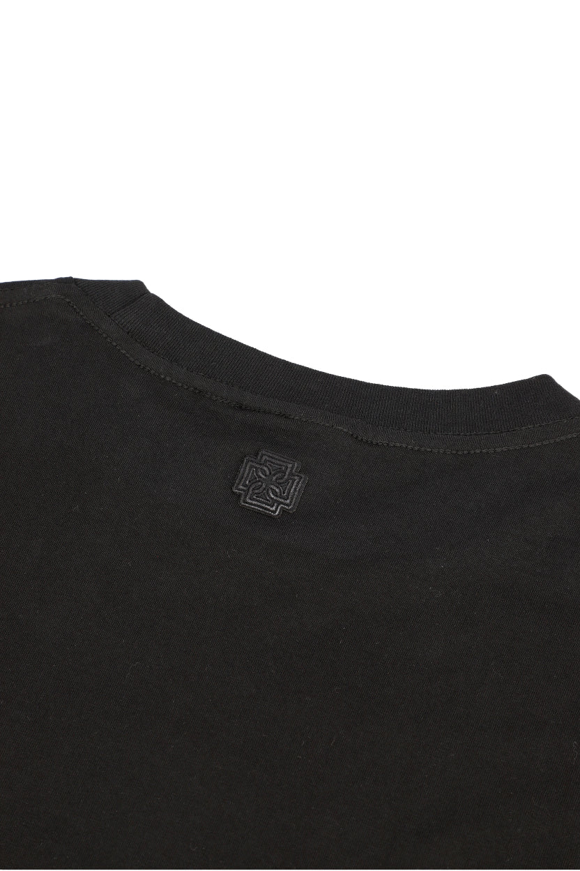 REMERA NEGRA MANGA LARGA