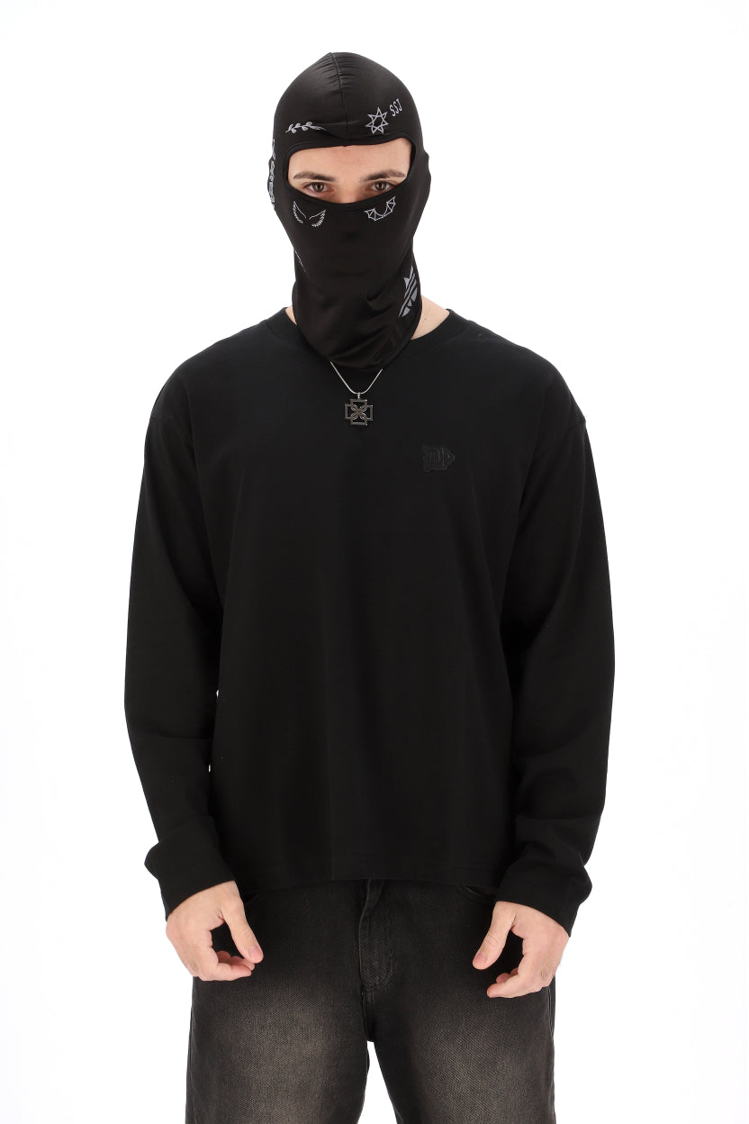 REMERA NEGRA MANGA LARGA