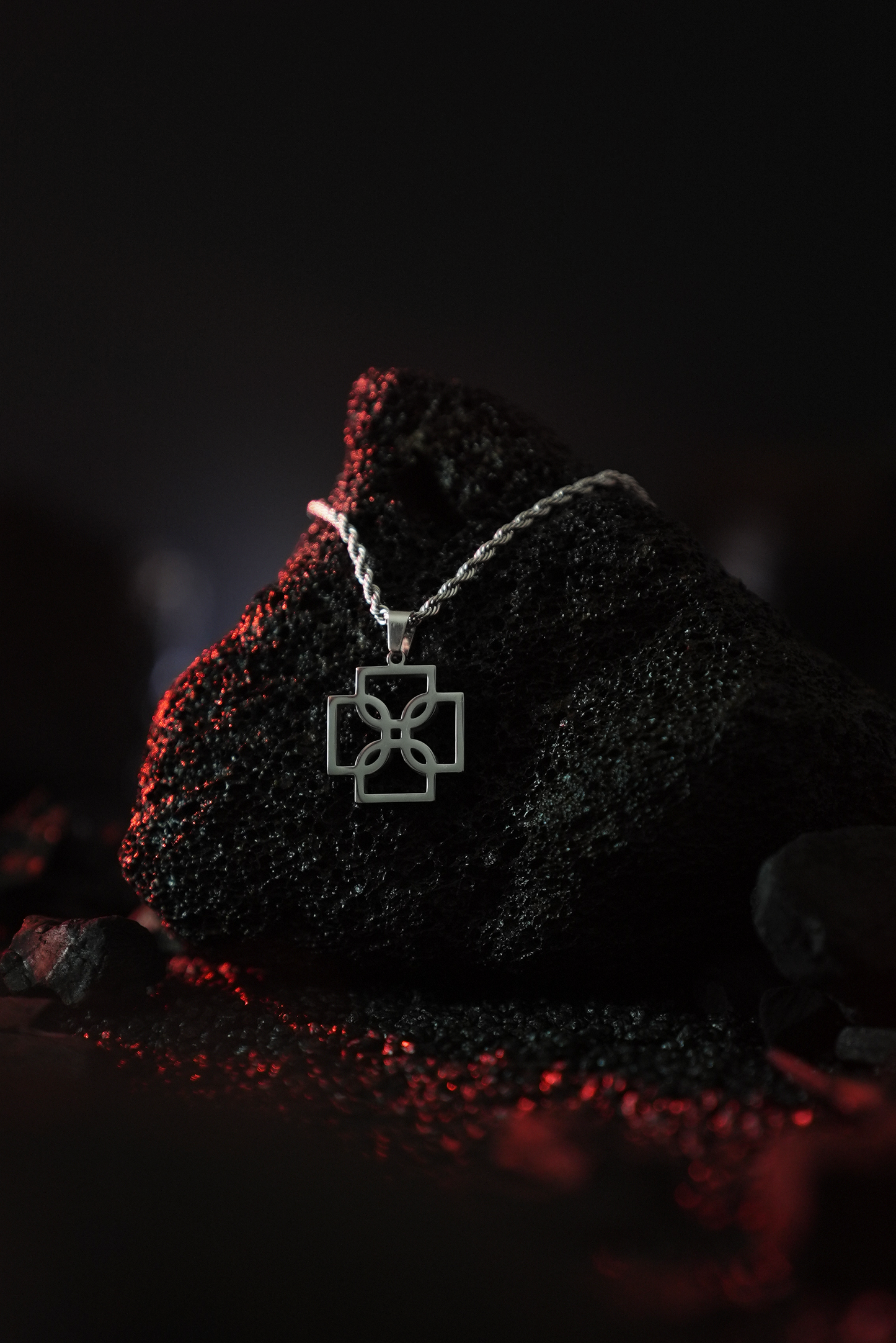 CHAIN 4D - DUKI